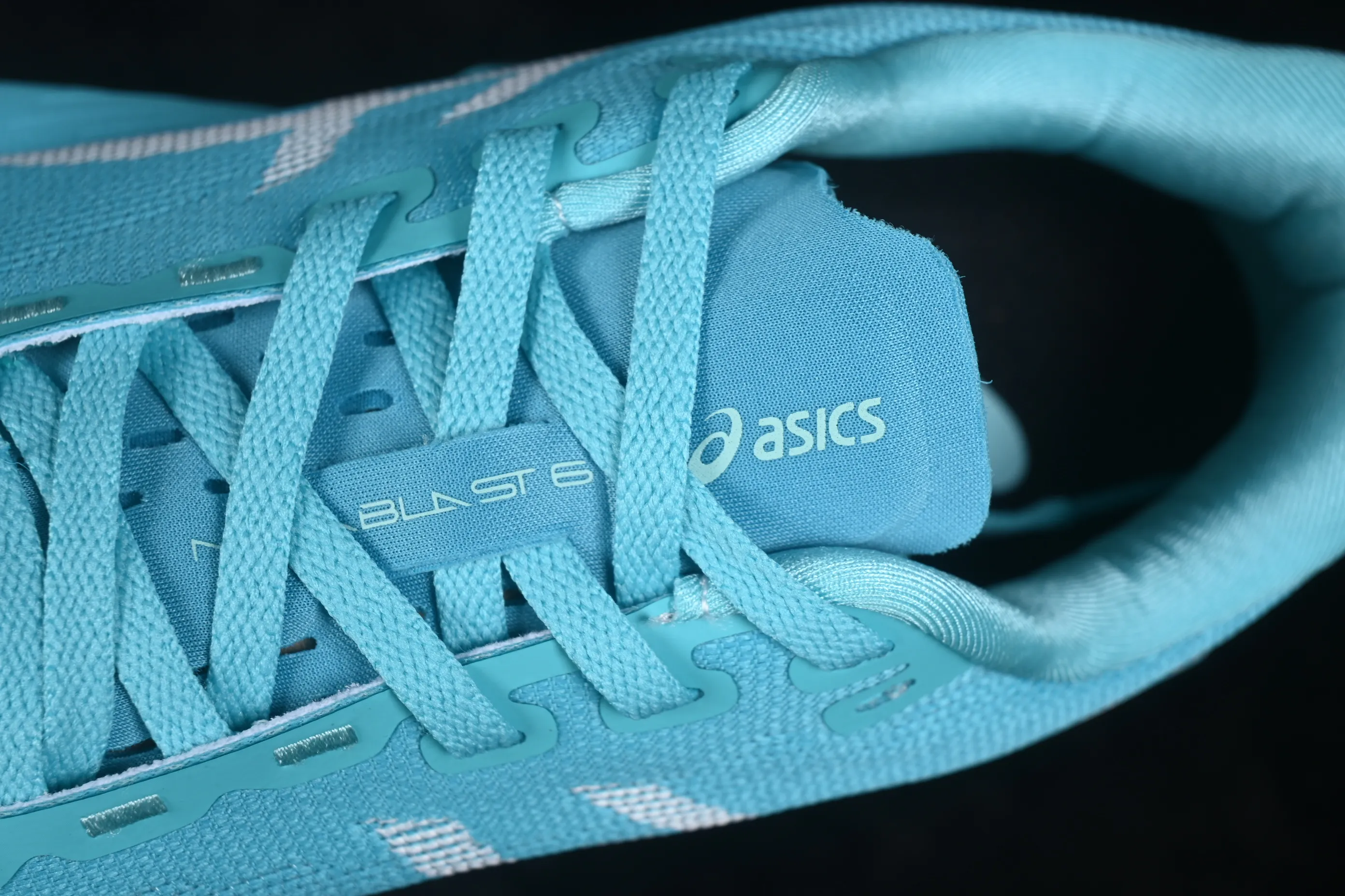 All categories Asics ASICS series Asics Novablast 6 1012C008-401
